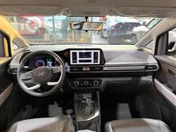 Hyundai Stargazer